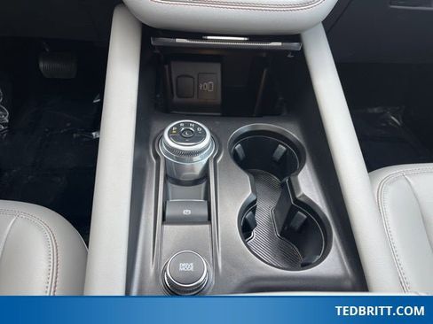 Certified 2025 Ford Explorer Active w/ Active Comfort Package image 37