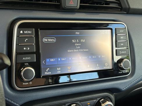 Used 2025 Nissan Versa SV FWD image 20