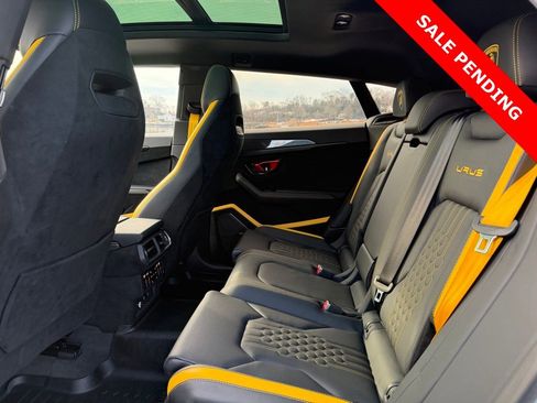 Used 2024 Lamborghini Urus Performante image 52
