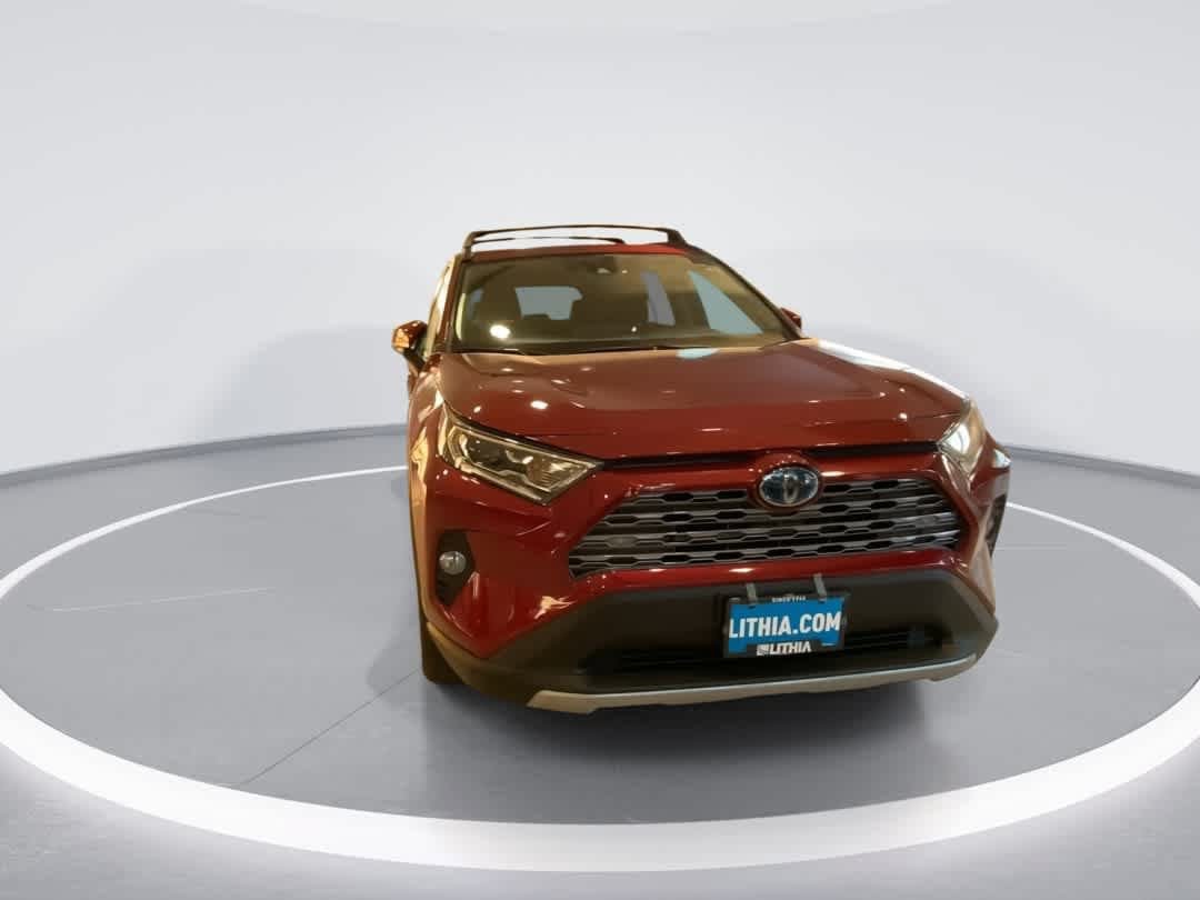 Certified 2021 Toyota RAV4 Limited w/ Limited Grade Weather Package AWD/4WD image 3