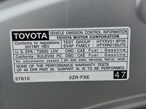 Used 2017 Toyota Prius Prime Plus w/ Carpet Mat Package FWD image 20