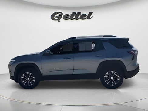 Used 2025 Chevrolet Equinox LT w/ Convenience Package II image 5