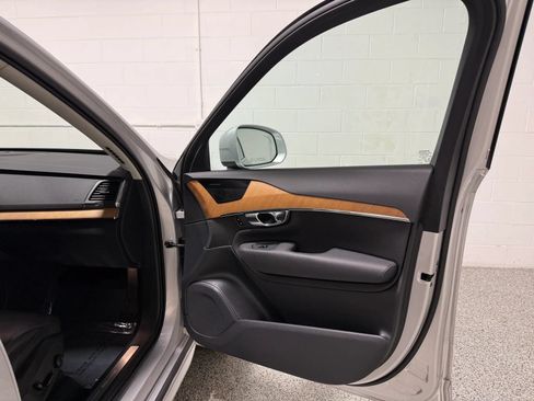 Used 2021 Volvo XC90 T8 Inscription Expression w/ Climate Package AWD/4WD image 67
