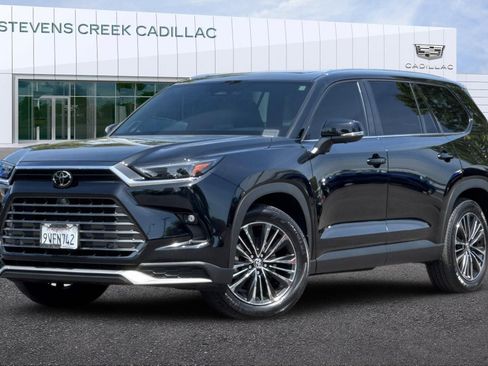 Used 2025 Toyota Grand Highlander AWD Hybrid image 7