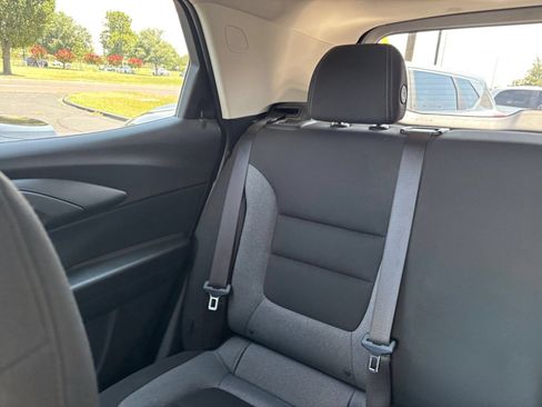 Used 2025 Chevrolet TrailBlazer LT w/ Driver Confidence Package AWD/4WD image 38