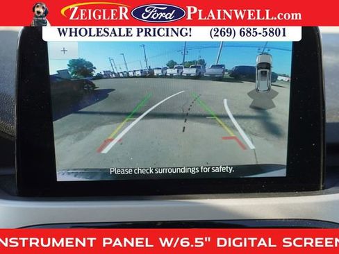 Used 2021 Ford Escape SE image 17