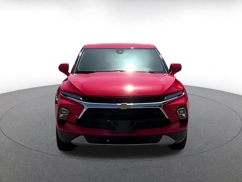 Used 2026 Chevrolet Blazer LT FWD image 3