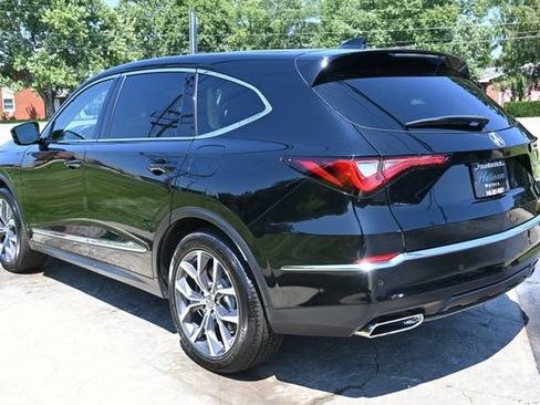 Used 2023 Acura MDX SH-AWD w/ Technology Package image 7