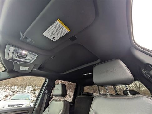 Used 2024 GMC Sierra 2500 AT4 w/ AT4 Premium Plus Package image 28