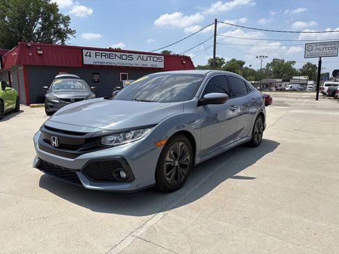 Used 2018 Honda Civic EX image 1