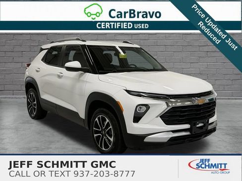 Certified 2025 Chevrolet TrailBlazer LT AWD/4WD image 1