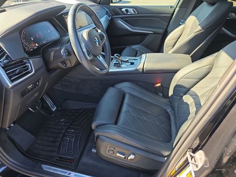 Used 2023 BMW X5 xDrive40i w/ M Sport Package image 8