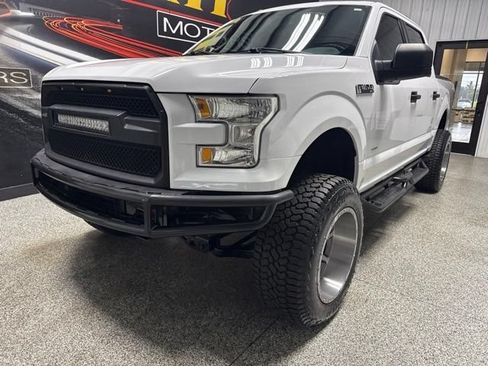 Used 2016 Ford F150 XLT AWD/4WD image 2