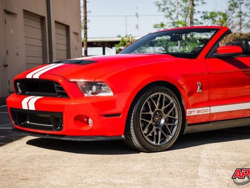 Used 2011 Ford Mustang Shelby GT500 w/ SVT Performance Pkg image 58
