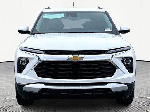 New 2026 Chevrolet TrailBlazer LT w/ Convenience Package image 2