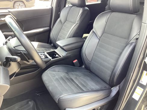 Used 2024 Mitsubishi Outlander SE AWD/4WD image 10