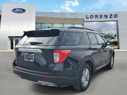Certified 2024 Ford Explorer XLT w/ Equipment Group 202A image 5