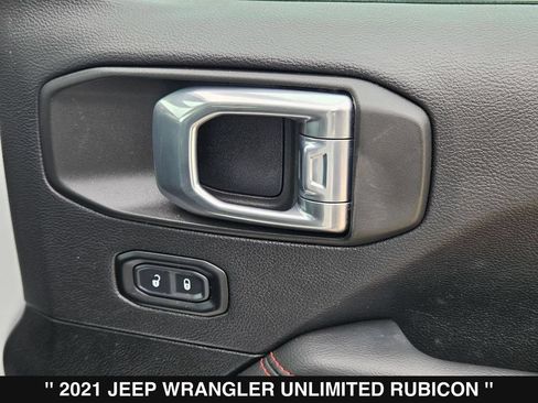 Used 2021 Jeep Wrangler Unlimited Rubicon AWD/4WD image 33