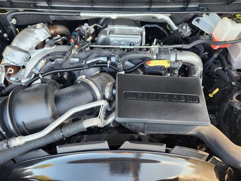 Used 2022 GMC Sierra 3500 Denali w/ Denali Black Diamond Edition image 29