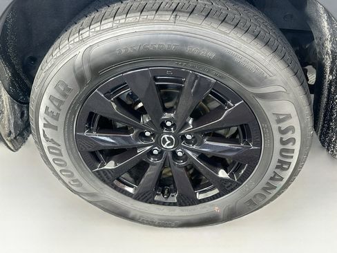 Used 2025 MAZDA CX-50 AWD 2.5 Hybrid w/ Premium Pkg image 11