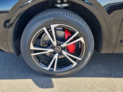 Used 2025 Audi Q5 2.0T Premium Plus w/ Premium Plus Package image 26