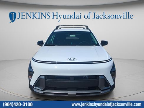 New 2026 Hyundai Kona SEL Premium FWD image 8