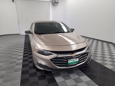 Used 2022 Chevrolet Malibu LS FWD image 14