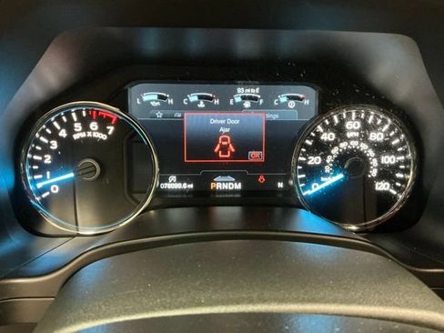 Used 2020 Ford F150 Lariat w/ Equipment Group 502A Luxury AWD/4WD image 32