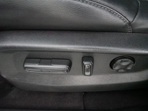 Used 2020 Honda CR-V EX-L image 20