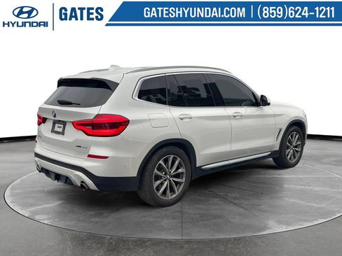 Used 2019 BMW X3 xDrive30i w/ Executive Package AWD/4WD image 2