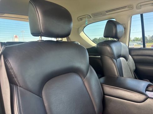 Used 2019 INFINITI QX80 Luxe image 26