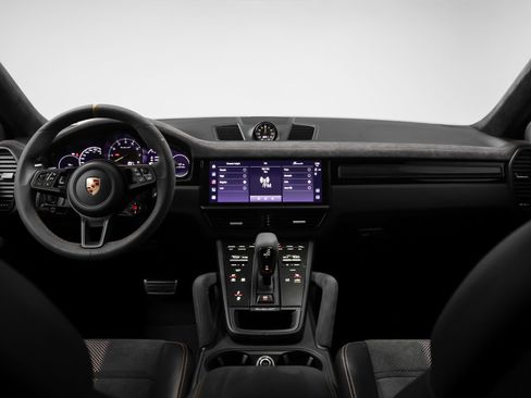 Certified 2022 Porsche Cayenne Turbo GT image 44