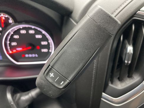 Used 2020 Chevrolet Silverado 1500 LT Trail Boss image 29