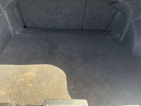 Used 2011 Ford Fusion SE FWD image 19