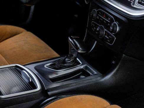 Used 2020 Dodge Charger Scat Pack RWD image 30