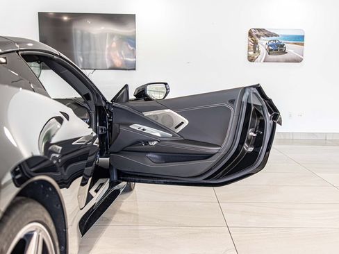 Used 2024 Chevrolet Corvette Stingray Preferred Cpe w/ Z51 Performance Package RWD image 30