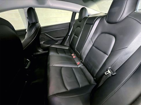 Used 2021 Tesla Model 3 Long Range image 22