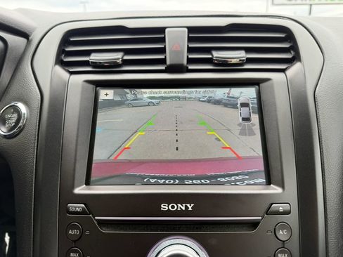 Used 2017 Ford Fusion Titanium FWD image 36