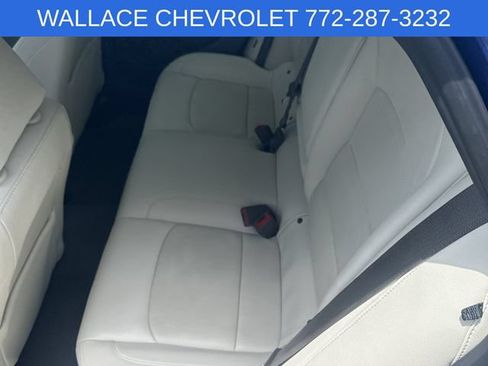 Used 2023 Chevrolet Malibu LT FWD image 12
