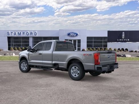 New 2026 Ford F350 XLT w/ FX4 Off-Road Package AWD/4WD image 4