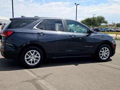 Certified 2022 Chevrolet Equinox LT FWD image 9