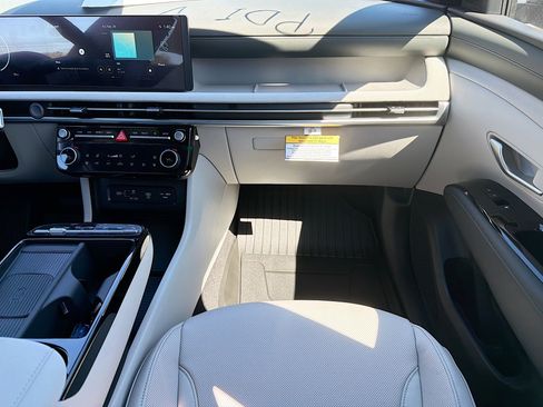 New 2026 Hyundai Tucson Limited image 18