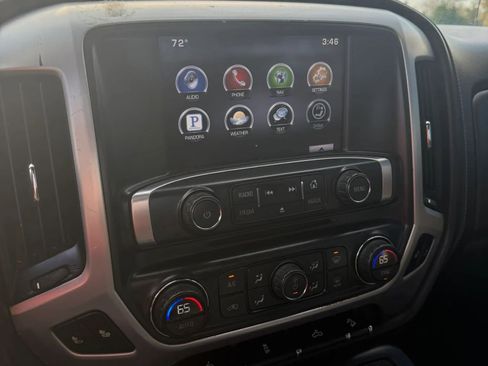 Used 2015 GMC Sierra 1500 SLT w/ SLT Crew Cab Value Package image 25