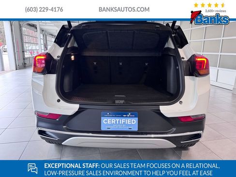 Certified 2022 Buick Encore GX Essence w/ Experience Buick Package image 7