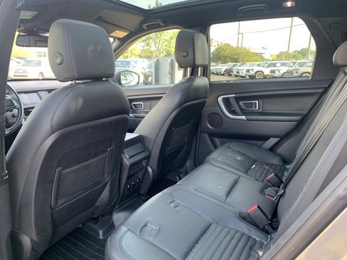 Used 2017 Land Rover Discovery Sport HSE Luxury AWD/4WD image 32