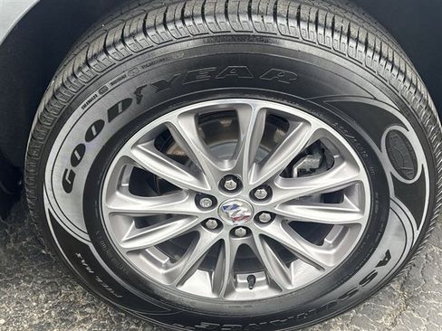 Certified 2023 Buick Enclave Essence w/ LPO, Floor Liner Package image 31