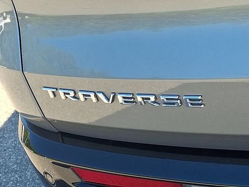 Used 2025 Chevrolet Traverse High Country w/ LPO, Floor Liner Package FWD image 37