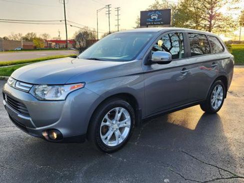 Used 2014 Mitsubishi Outlander SE FWD image 7