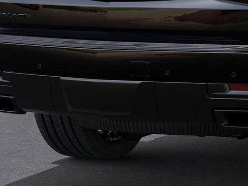 New 2026 Cadillac Escalade ESV Platinum Sport w/ LPO, ONYX Package image 18