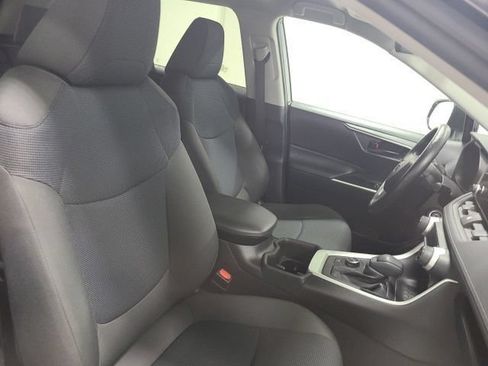 Certified 2023 Toyota RAV4 LE AWD/4WD image 12